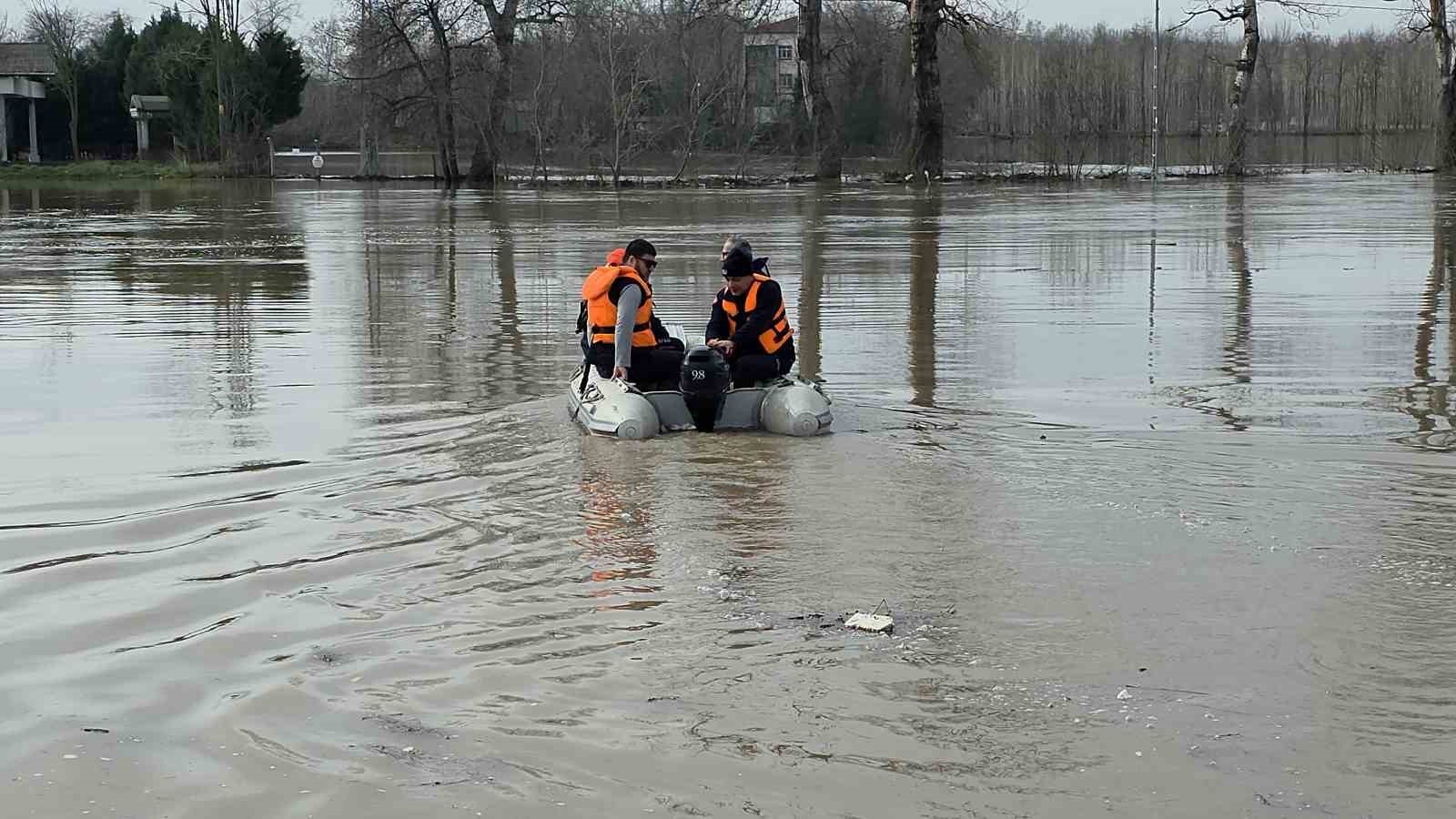 eski edirne belediye baskani hamit sedefci botla bahcesinden tahliye edildi 12 GQDHdYSn