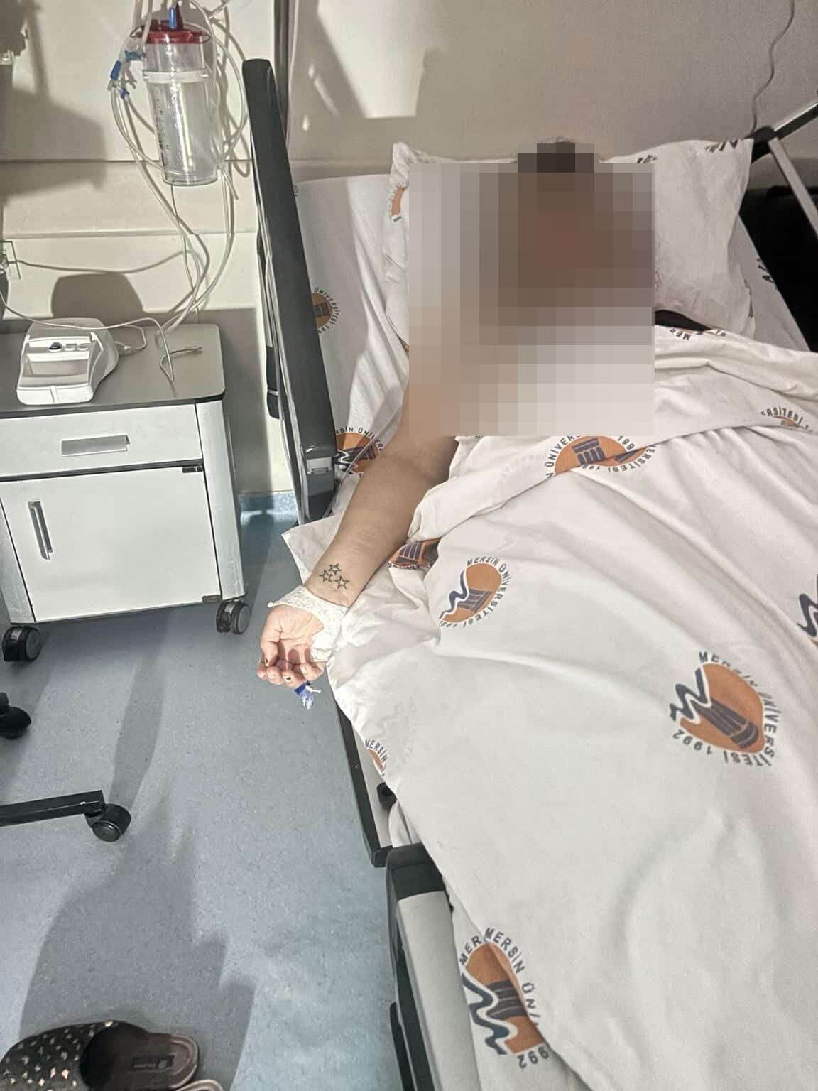 eski erkek arkadas once bogmak istedi sonra bicakladi 0