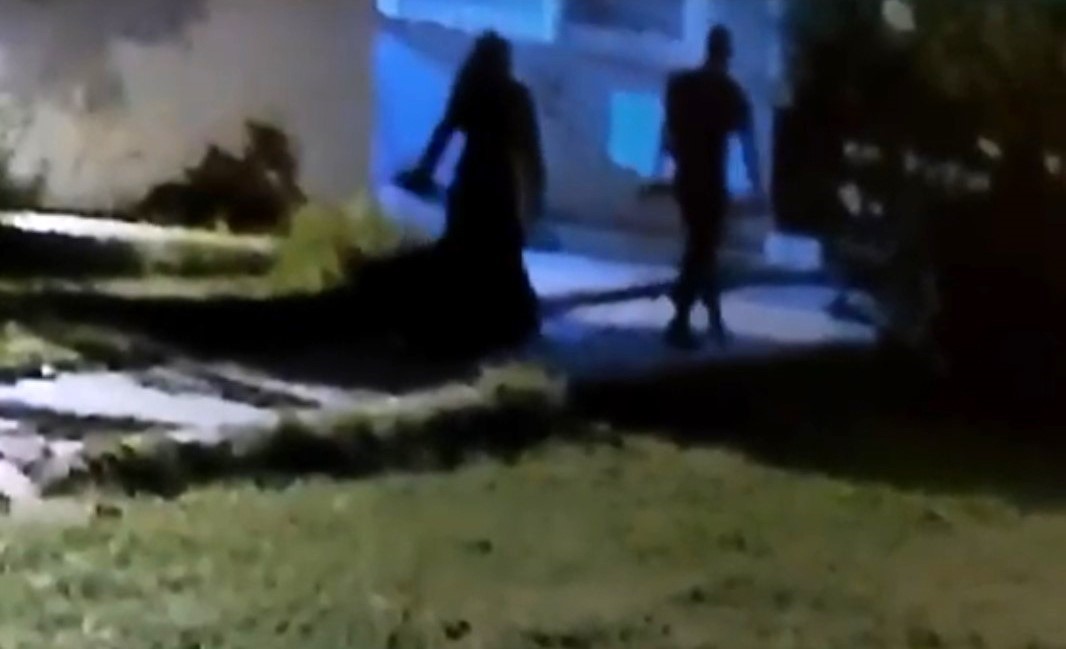 Eski eşini eşarbı ve yastıkla boğan sanık: "Yastıkla yüzünü kapattım, öldüğünü anladım" 4 eski esini esarbi ve yastikla bogan sanik yastikla yuzunu kapattim oldugunu anladim 0
