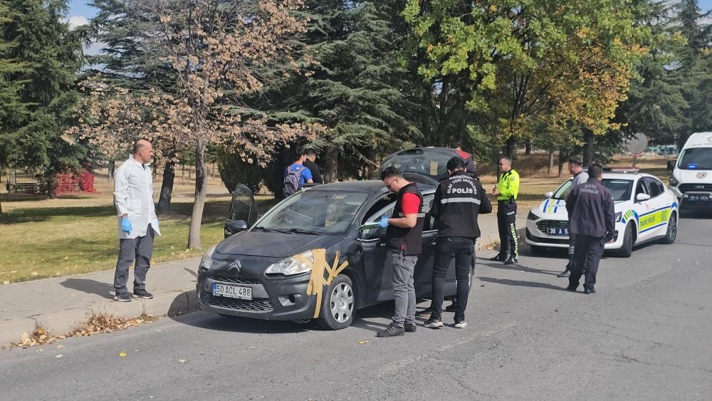 Eski eşini okuduğu fakültenin önünde öldüren sanığa ağırlaştırılmış müebbet 6 eski esini okudugu fakultenin onunde olduren saniga agirlastirilmis muebbet 2 Atsnug5N