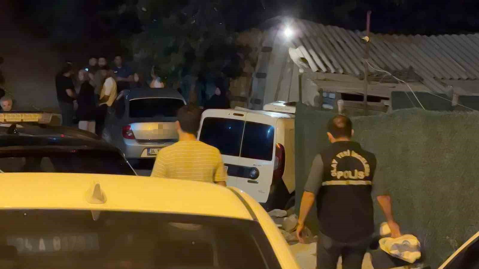 eski esini ve cocugunu pompali tufekle oldurup intihar etti 3 e4DDags5