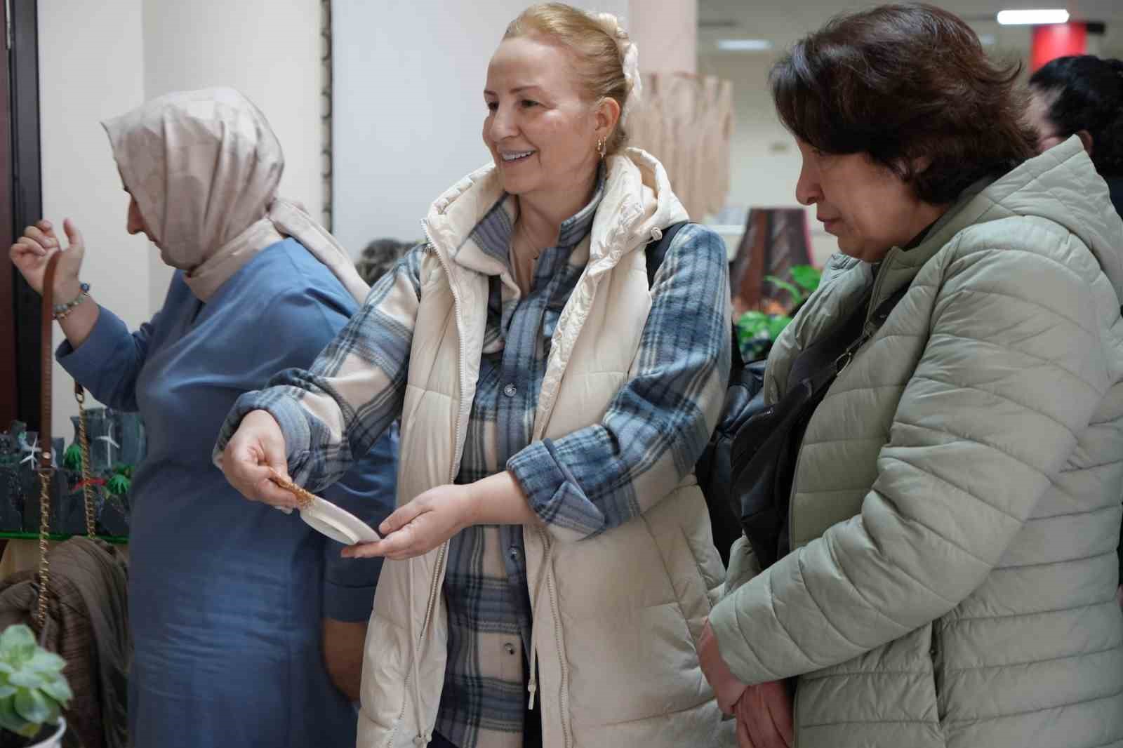 eski esyalar yeniden dogdu ilkadimda sifir atik sergisi 5 I95FG1lj