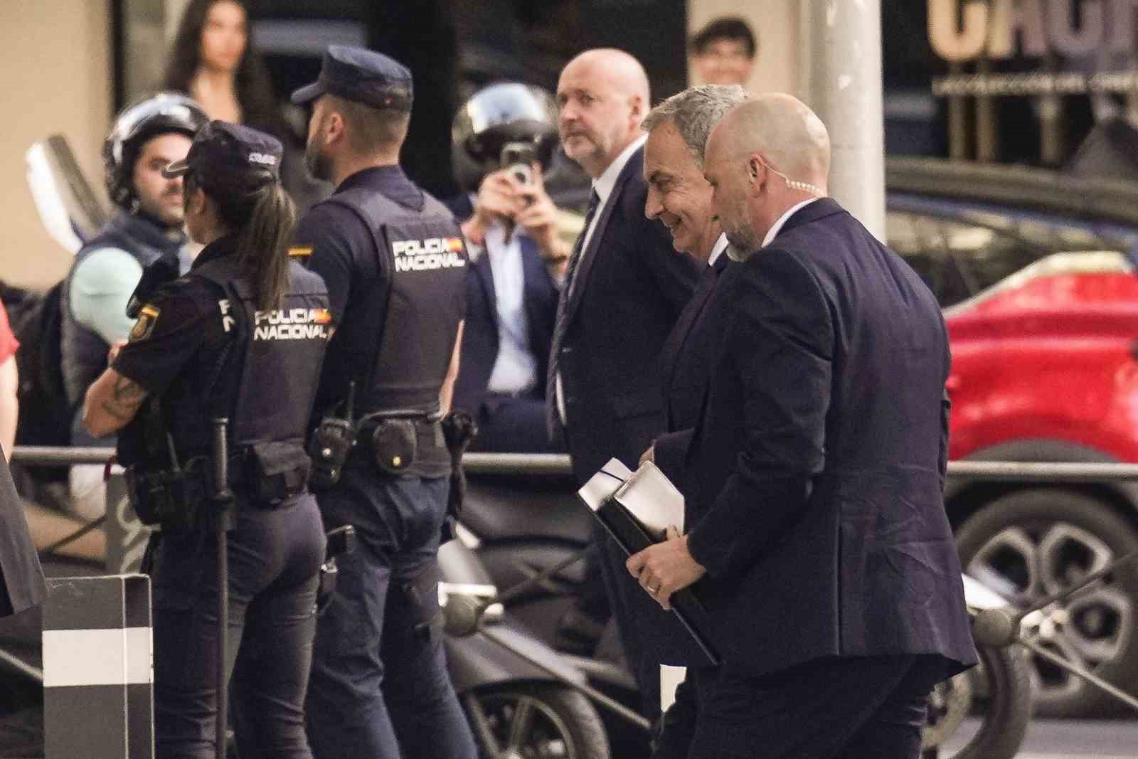 eski ispanya basbakani zapatero yolsuzluk davasinda hakim karsisinda 2 nY7Qy11K