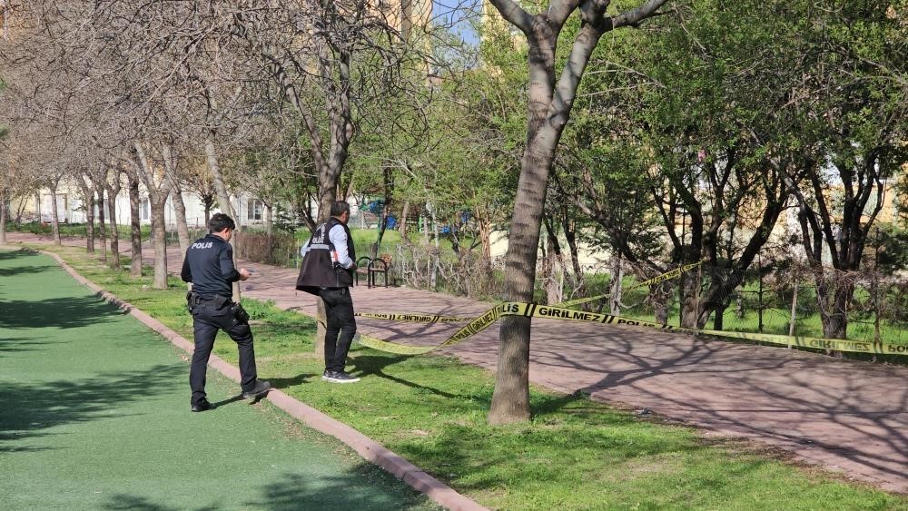 eski komsusunu vuran kadin evlenme istegimi reddetti vurdum 2 GdvcTVKO