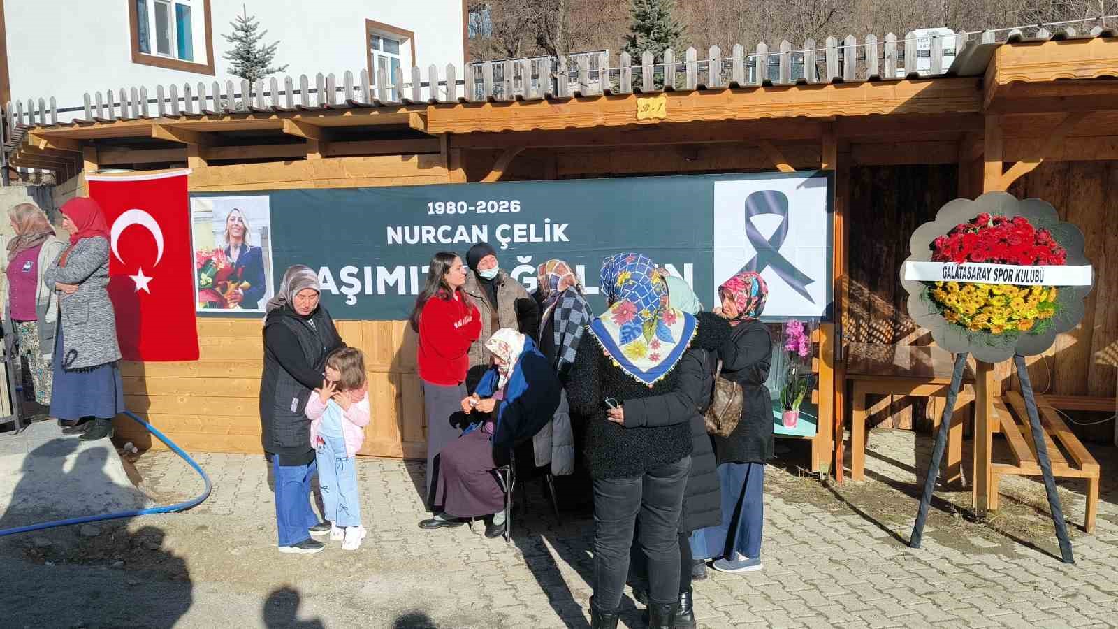 eski milli kaleci nurcan celik memleketinde son yolculuguna ugurlandi 4