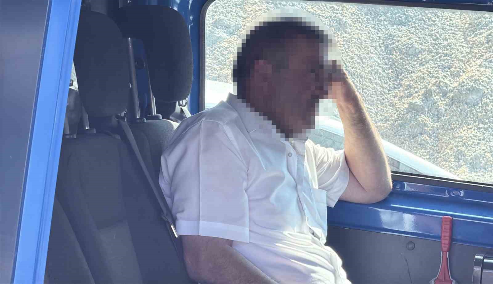 Eskişehir’de 24 kişinin yaralandığı otobüs kazasında şoför ve yolcu kaza anını anlattı 7 eskisehirde 24 kisinin yaralandigi otobus kazasinda sofor ve yolcu kaza anini anlatti 3 YhgKhZRl