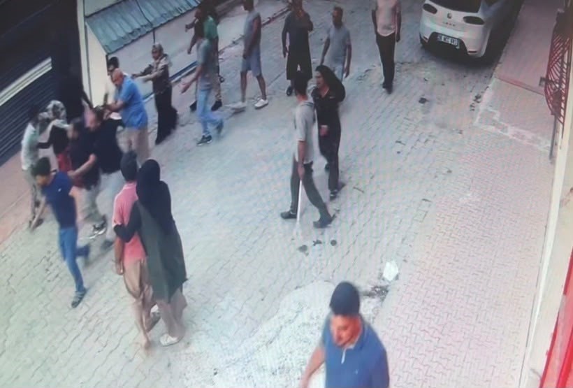 eskisehirde 2si polis 9 kisinin yaralandigi kavganin goruntuleri ortaya cikti 1 Alf18fAP