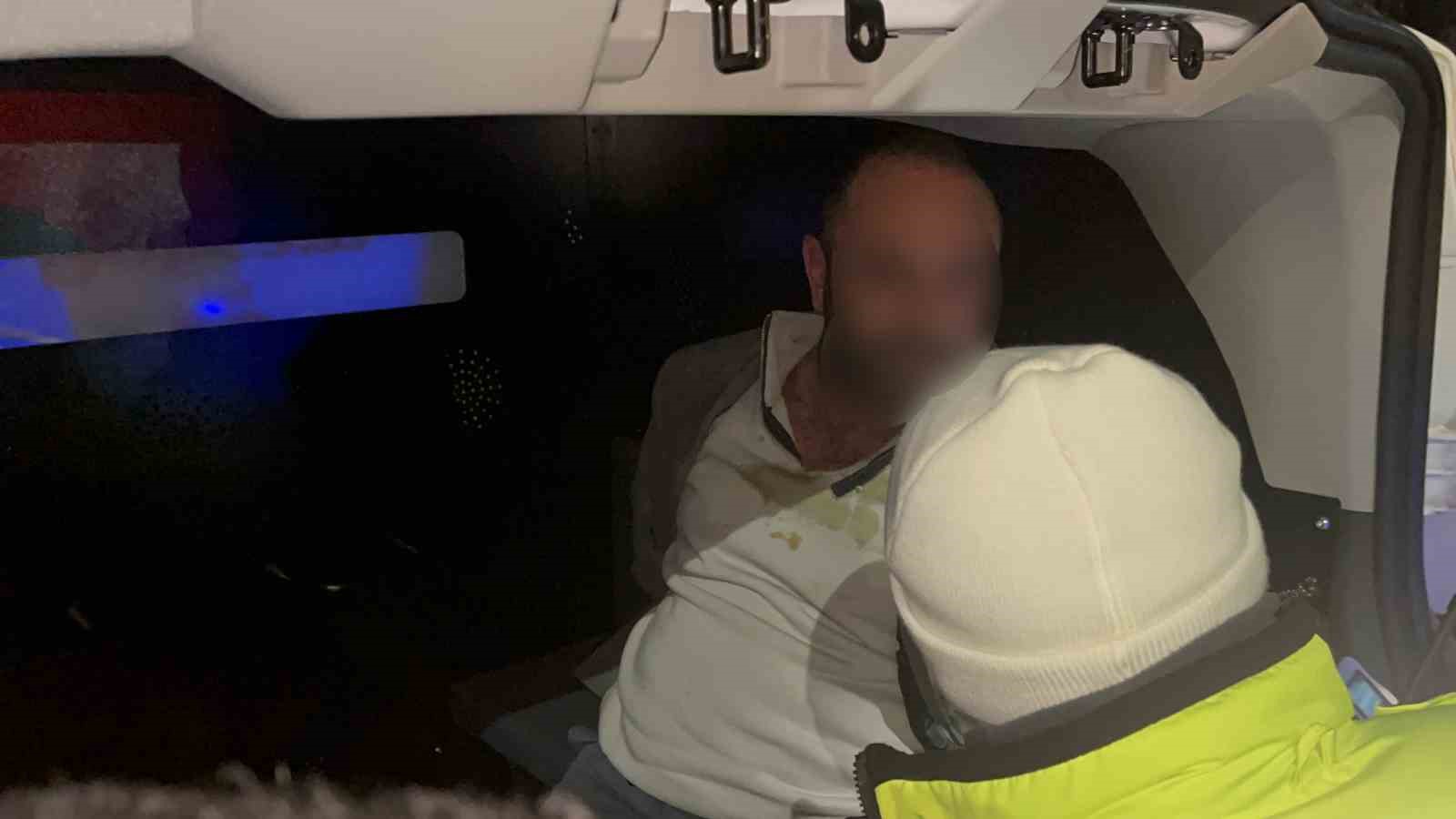 eskisehirde 5 gundur polisten kacan aracin alkollu surucusune 75 bin tl ceza 1 22uRVAq2
