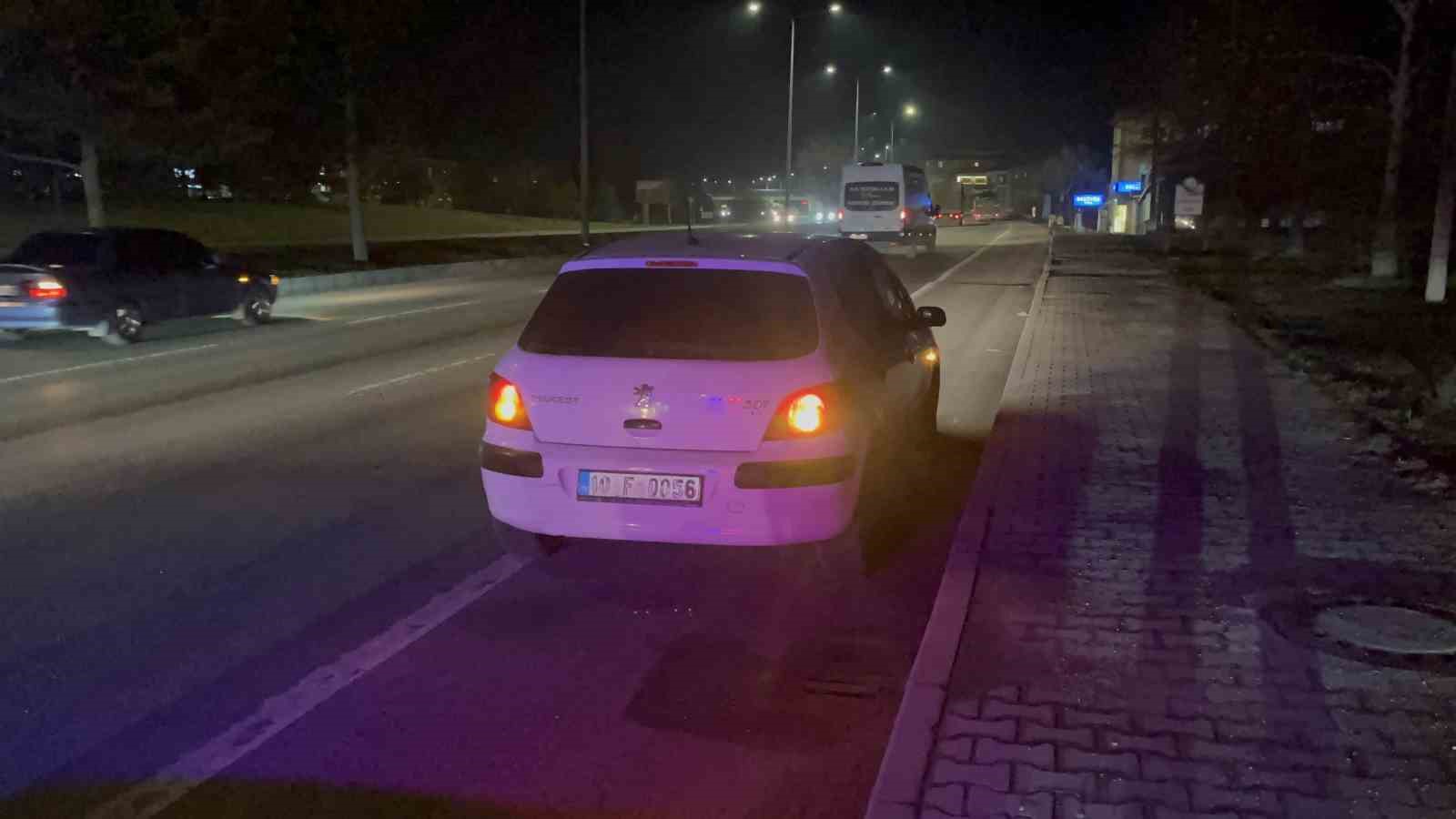eskisehirde 5 gundur polisten kacan aracin alkollu surucusune 75 bin tl ceza 3 YSUu2Jch