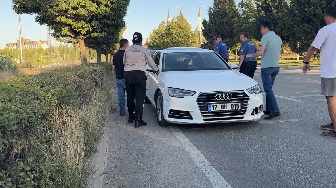Eskişehir’de kaza yapan sürücü 2.74 promil alkollü çıktı 4 eskisehirde kaza yapan surucu 274 promil alkollu cikti 0 NYjZfjF3