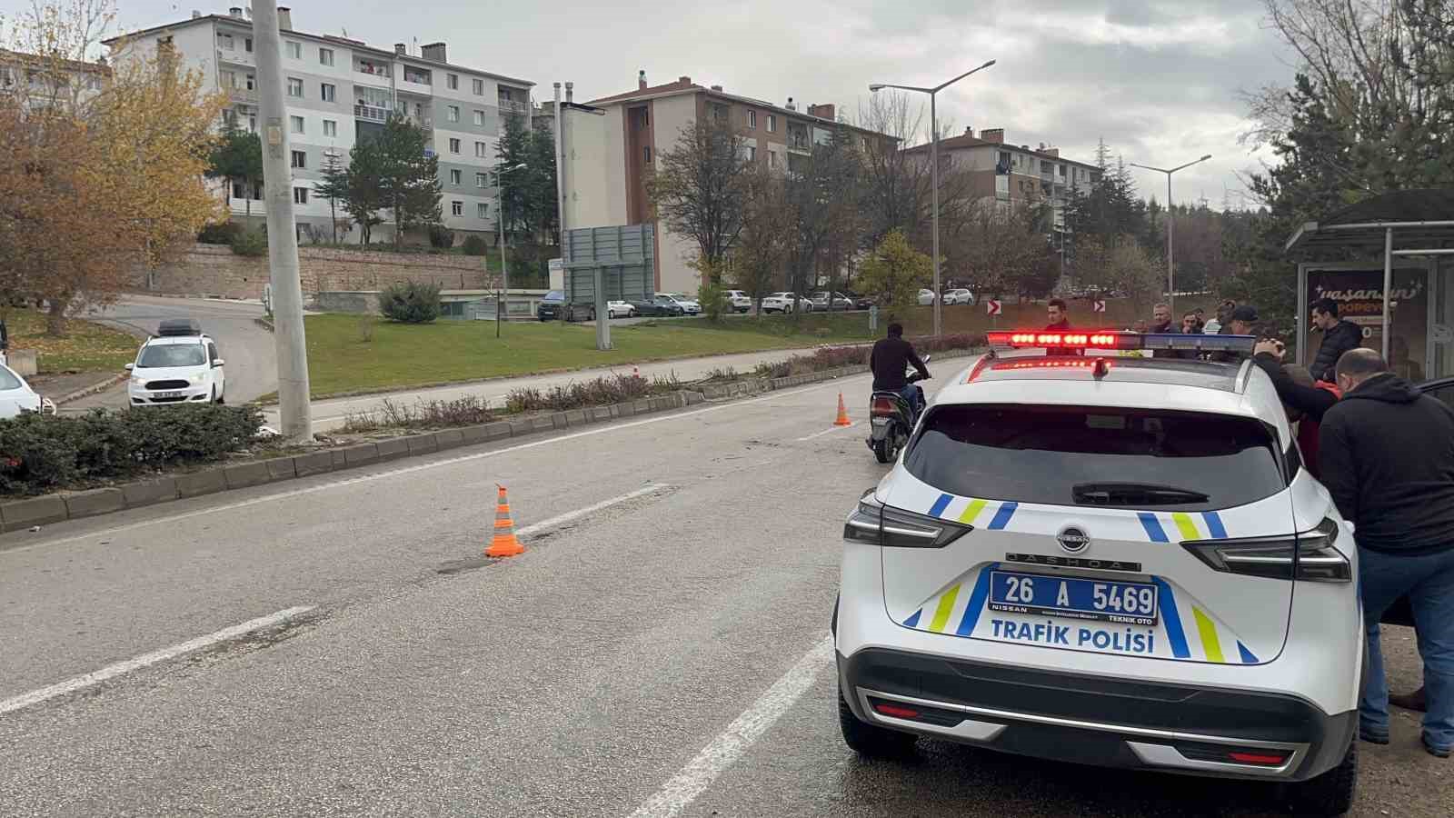 Eskişehir’de meydana gelen trafik kazasında ölü sayısı 2’ye çıktı 4 eskisehirde meydana gelen trafik kazasinda olu sayisi 2ye cikti 0 YjEwA3d1