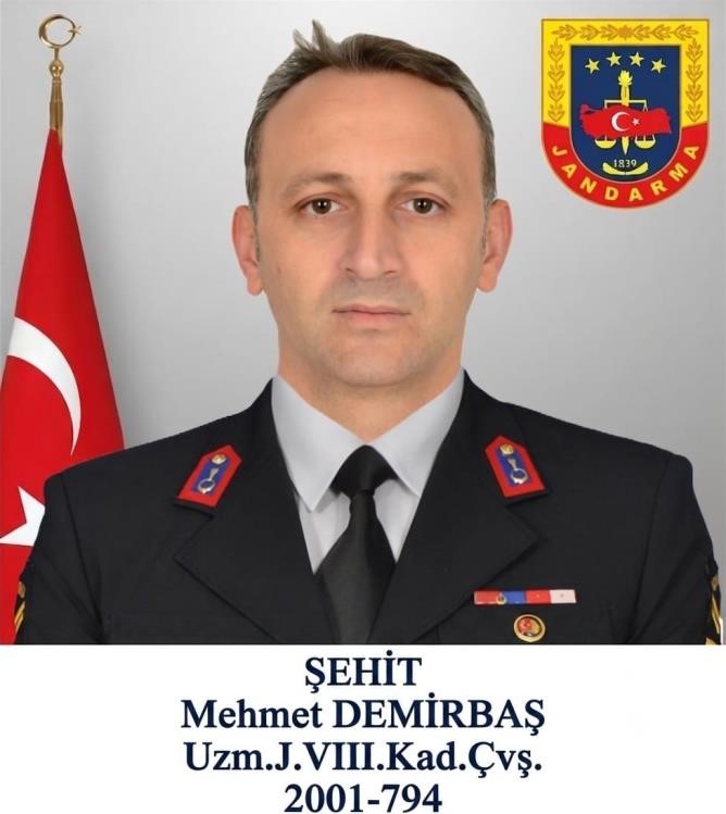 Eskişehir’de şehit olan uzman çavuş Samsun’da toprağa verildi 9 eskisehirde sehit olan uzman cavus samsunda topraga verildi 5 XHHNPAhq