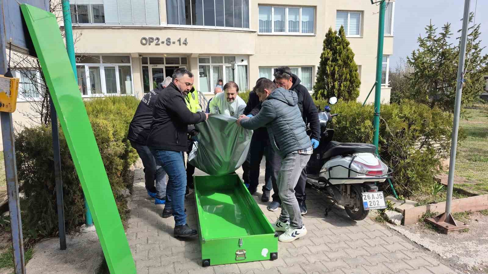 eskisehirde yasli kadinin supheli olumu 0