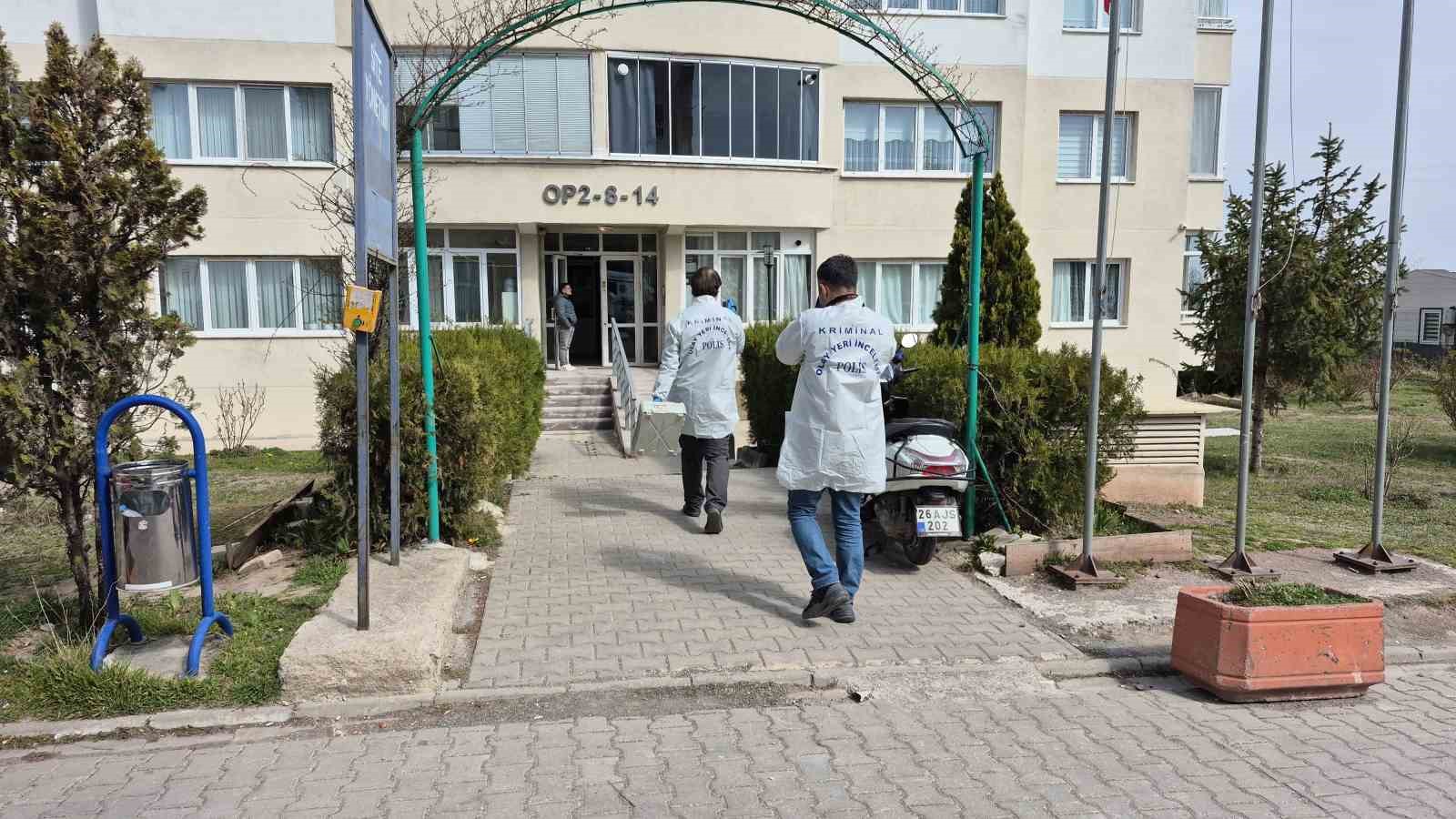 eskisehirde yasli kadinin supheli olumu 4