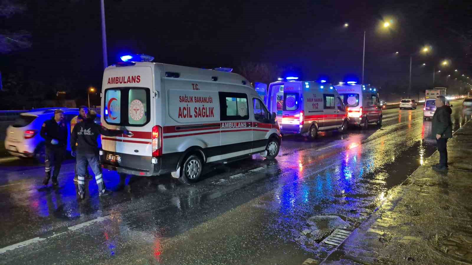 eskisehirde zincirleme trafik kazasi 4 yarali 1 gHteH7y1