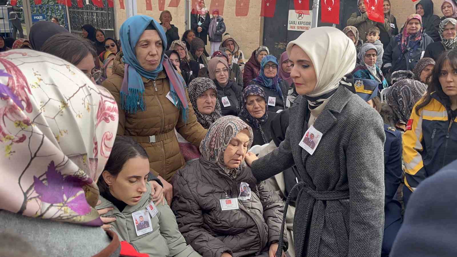 eskisehirli sehit ustegmen emre mercan gozyaslariyla son yolculuguna ugurlandi 4 V12nMrvT