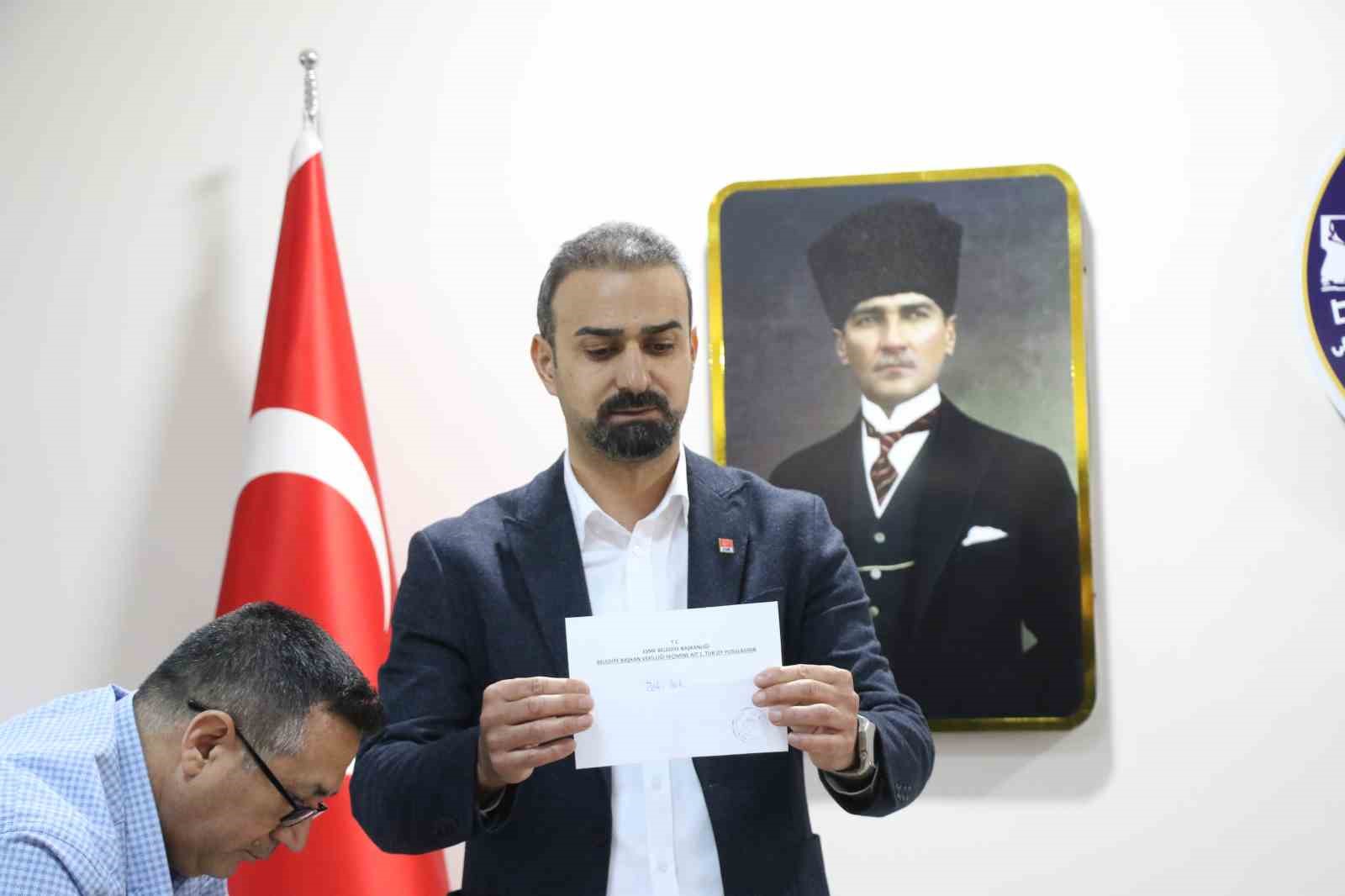 esme belediye baskan vekilligine zeki isik secildi 6 wDD17WHl