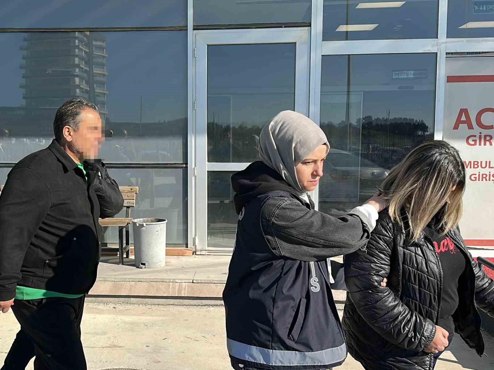 Eşme Belediye Başkanı Tozan ve 5 şüpheli adliyeye sevk edildi 4 esme belediye baskani tozan ve 5 supheli adliyeye sevk edildi 0 V8jjqGIt