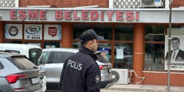 esmeda-baskan-tozan-esi-ve-3-supheliye-irtikap-gozaltisi-xRwxkq7y.jpg