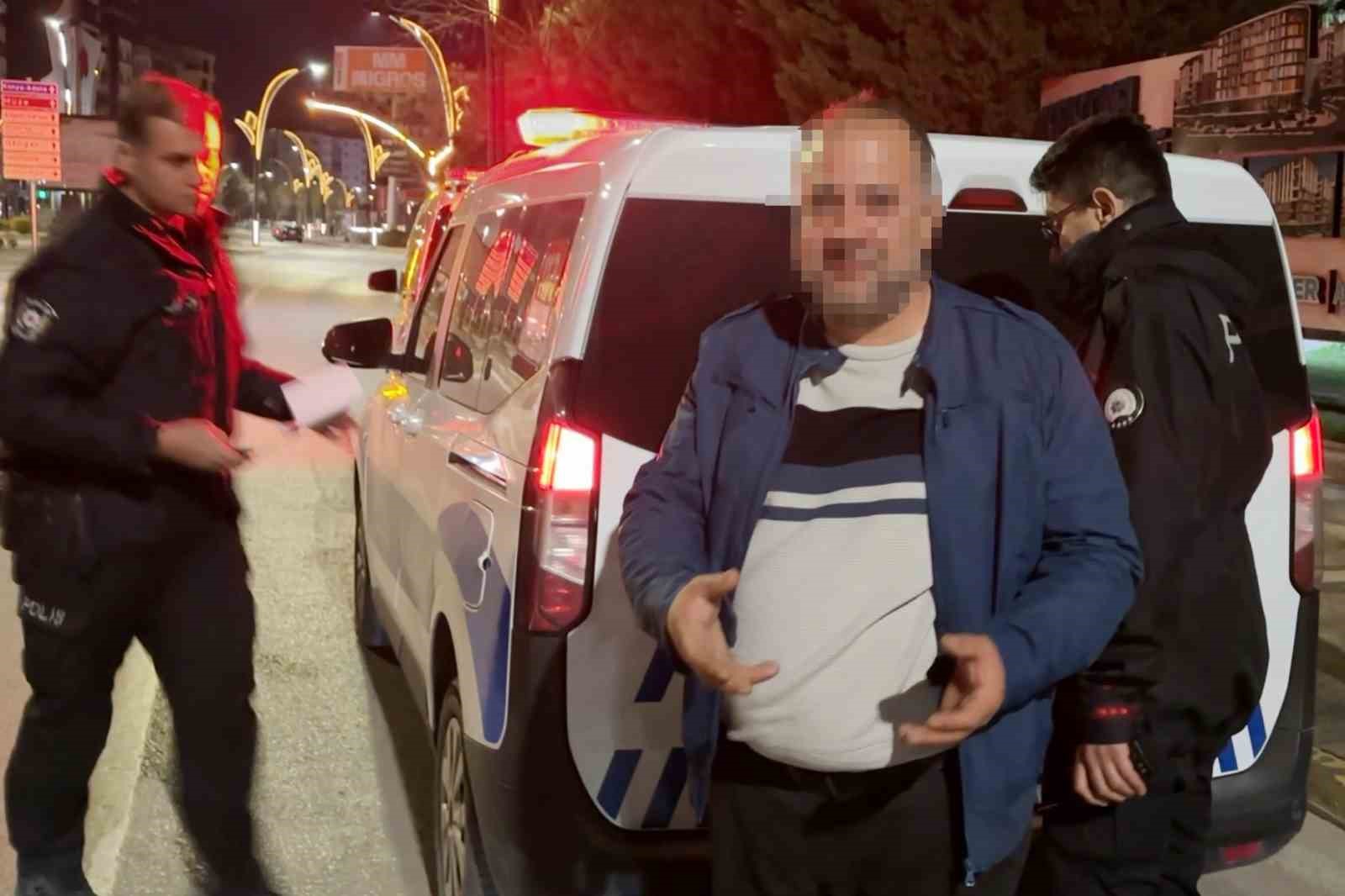 esnafim diyen alkollu surucunun ehliyetine el konuldu 1 W9HKIZAk