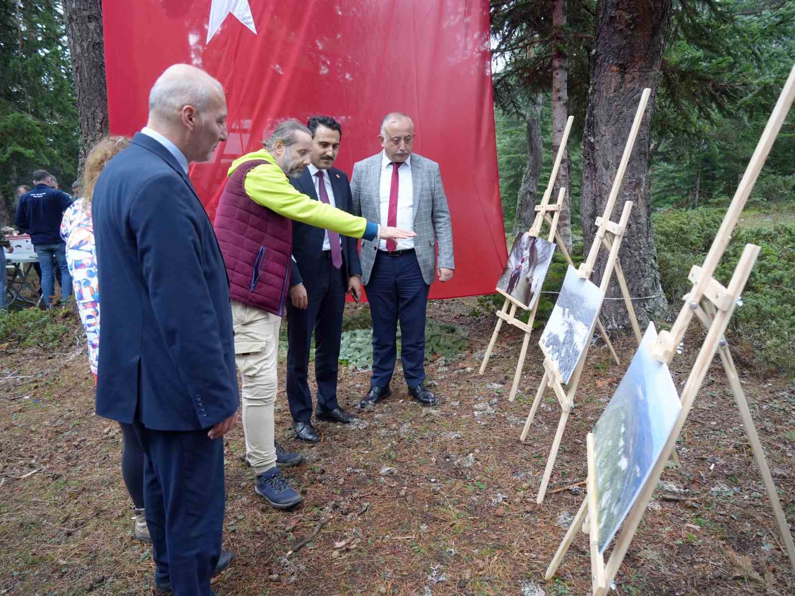 Eşsiz manzaraya sahip yaylada Cumhuriyet Bayramı coşkusu 7 essiz manzaraya sahip yaylada cumhuriyet bayrami coskusu 3 NQy9Jjql