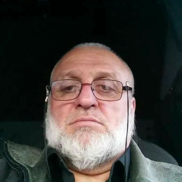 esya almak icin geldigi evde babasini hareketsiz halde buldu 4