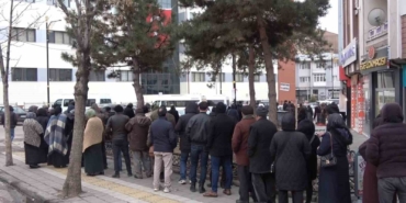et-ve-sut-kurumu-satis-noktasinda-ramazan-yogunlugu-ZpDhYKiv.jpg