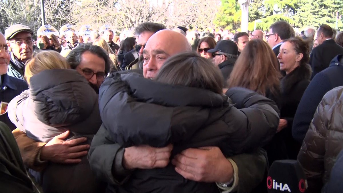 etiyopyadaki saldiridan sag kurtulan is adami butun esyalari almislar tam bir hirsizlik soygun 2 rnj2NG1n