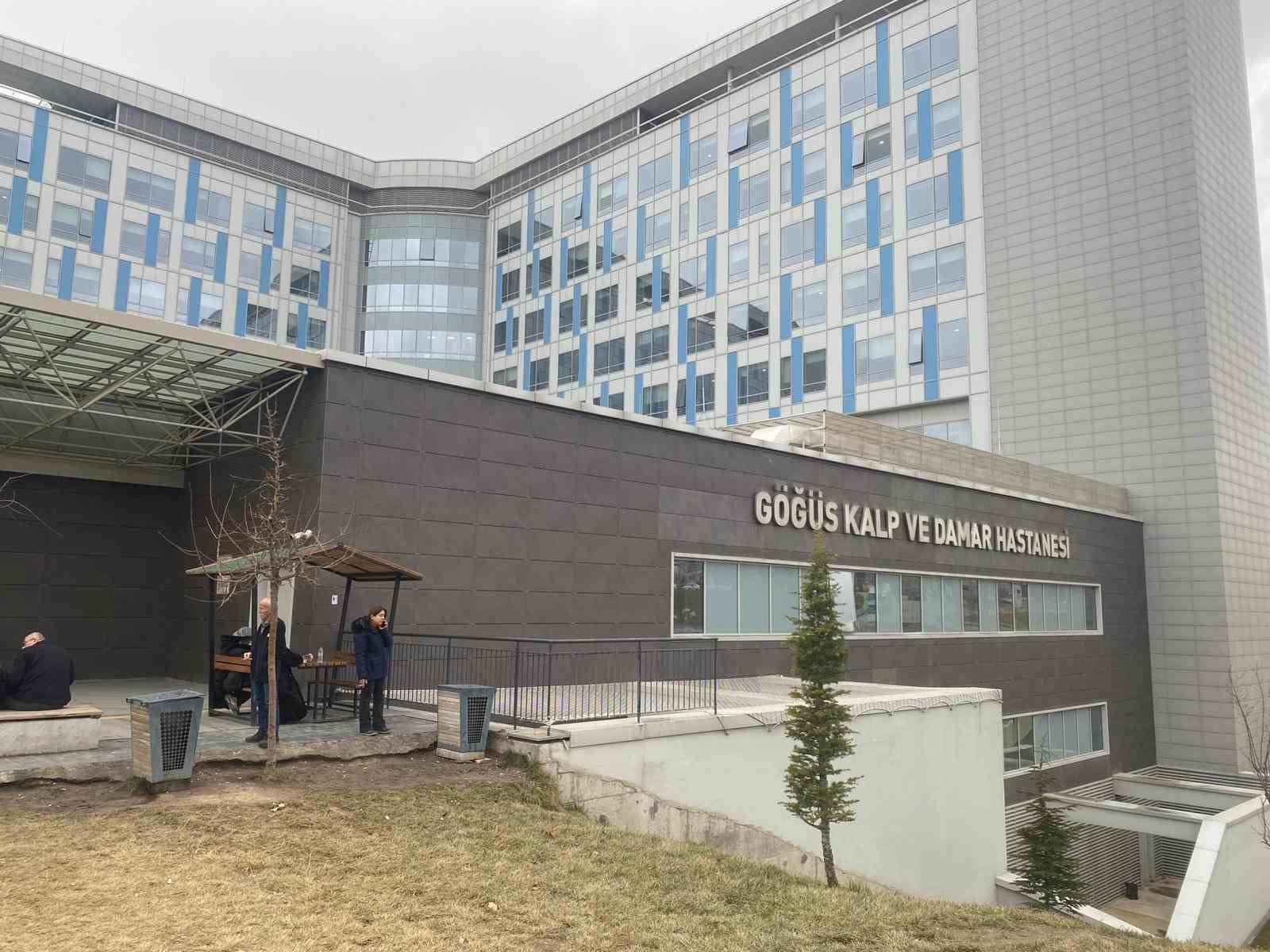 Etlik Şehir Hastanesi: "Hakan Taşıyan’ın genel durumu gayet iyi" 4 etlik sehir hastanesi hakan tasiyanin genel durumu gayet iyi 0 c1hzDhzE