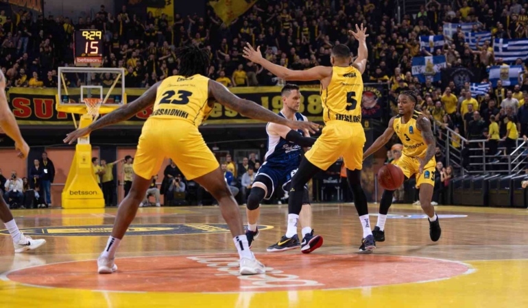 eurocup-aris-76-bahcesehir-koleji-86-aszR5IdT.jpg