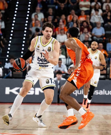 euroleague-valencia-basket-94-fenerbahce-79-FDUyH6fa.jpg
