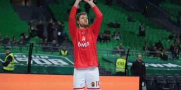 euroleaguein-sayi-krali-sasha-vezenkov-oldu-BrNNC5iV.jpg