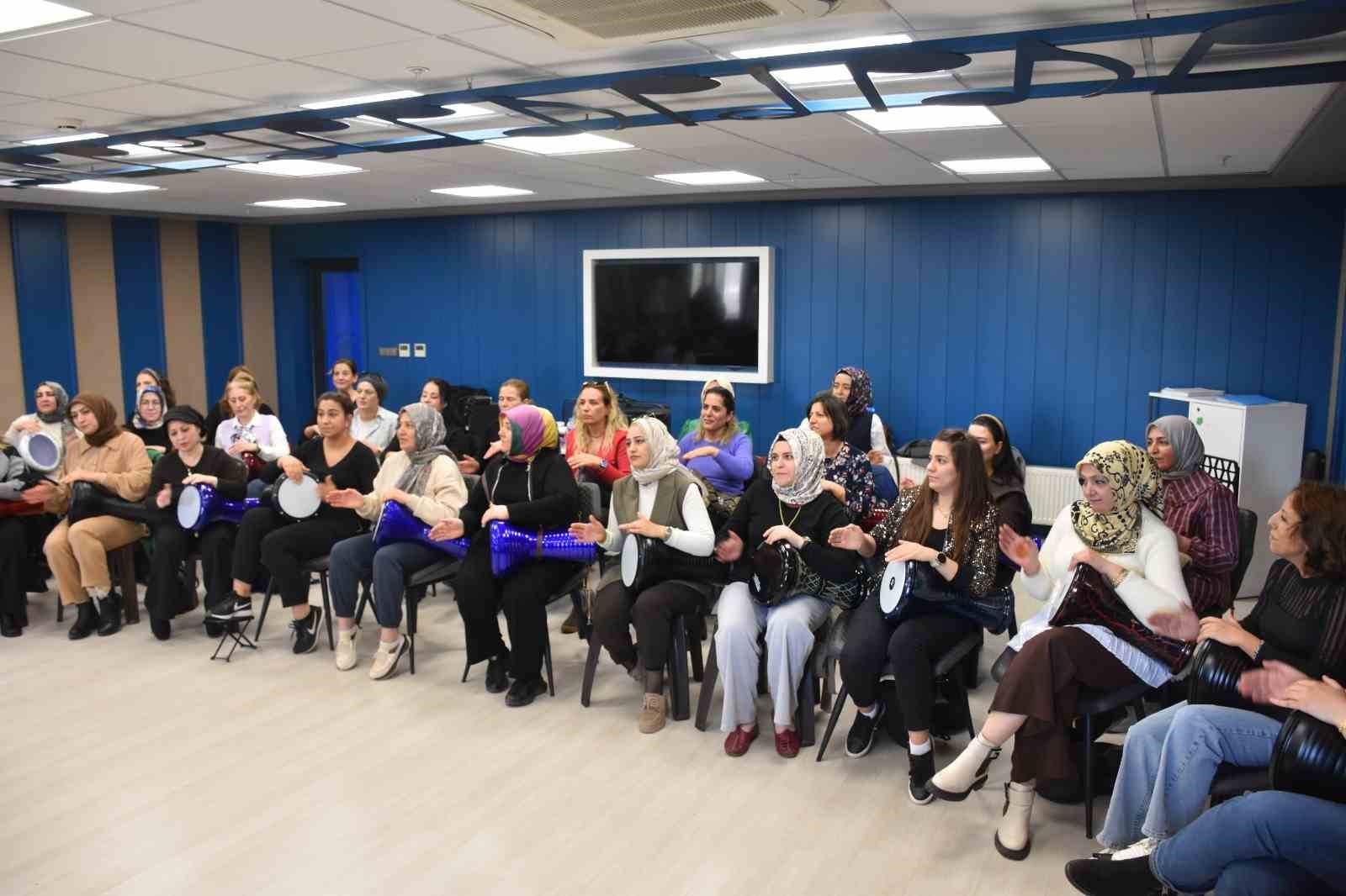 ev hanimlari korosu cumhurbaskani erdogana konser vermek istiyor 0