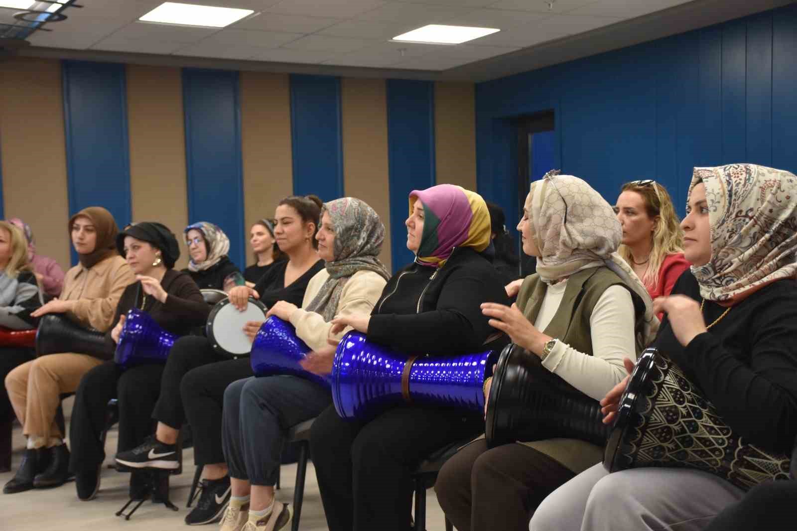 ev hanimlari korosu cumhurbaskani erdogana konser vermek istiyor 4 lSWP9BPC
