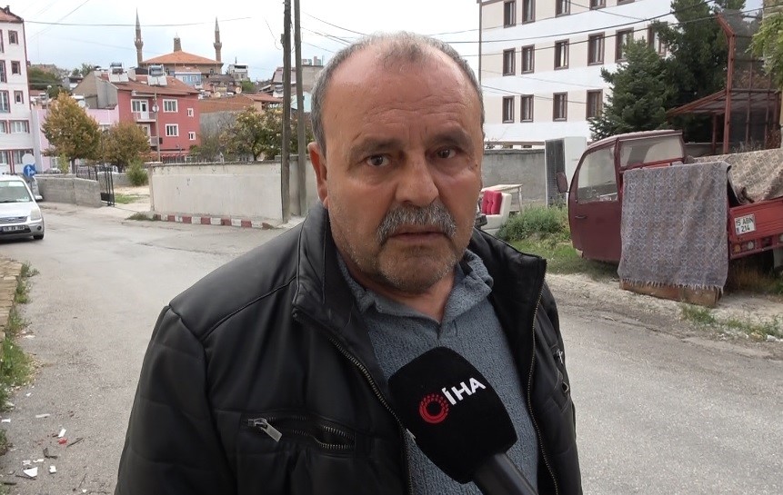 ev sahibiyle kiraci arasindaki cop bahce kavgasi bahcenin sinirlarini asti 2
