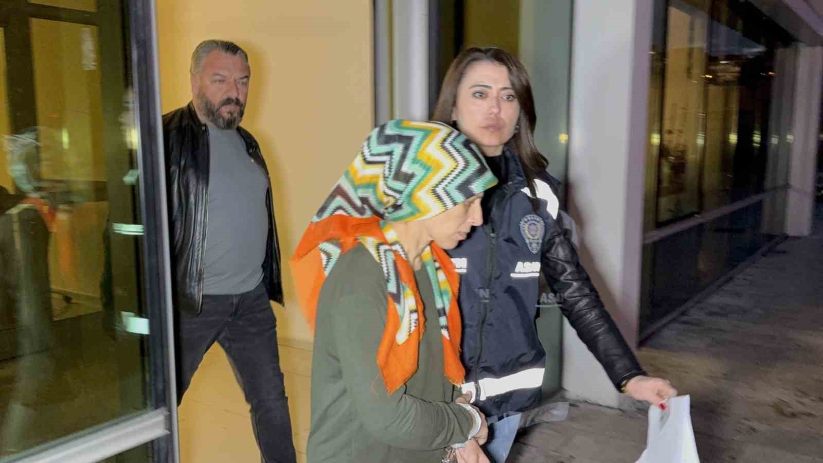 evde dogurdugu bebegi cope atan kadin tutuklandi bebek ise bulunamadi 1 uNkWRhlm