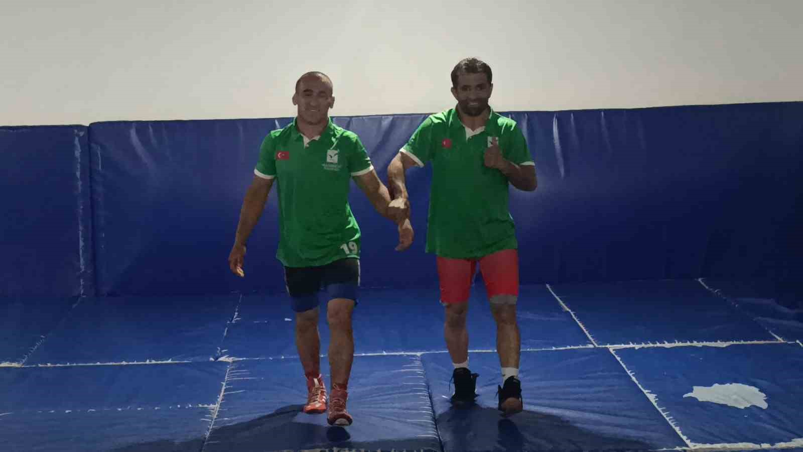 evden ise giderken yurudugu 12 kilometrelik yolla atletizme merak sardi 8