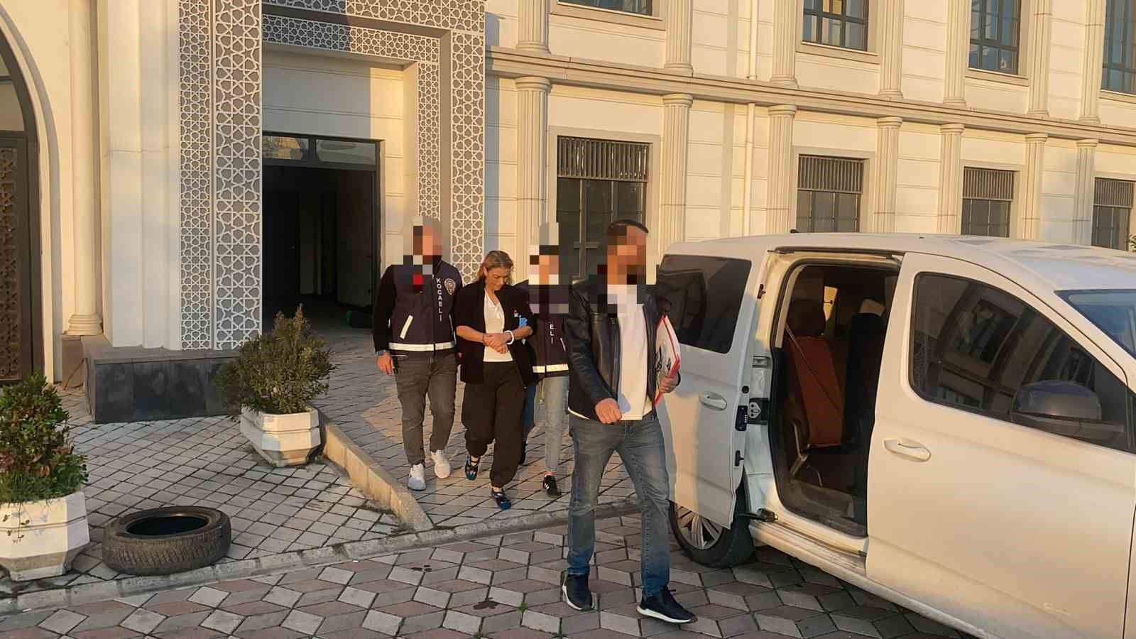 Evden ziynet eşyası ve saç şekillendirici çalan kadın yakalandı 5 evden ziynet esyasi ve sac sekillendirici calan kadin yakalandi 1 wIweZn5d