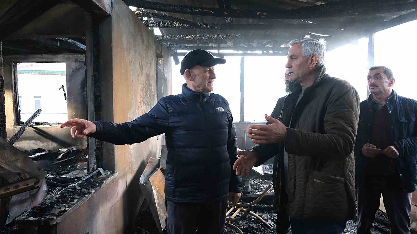 evi yanan ailenin yaralari sarildi yenilenen ev bayram hediyesi oldu 3 vJXWaU3H