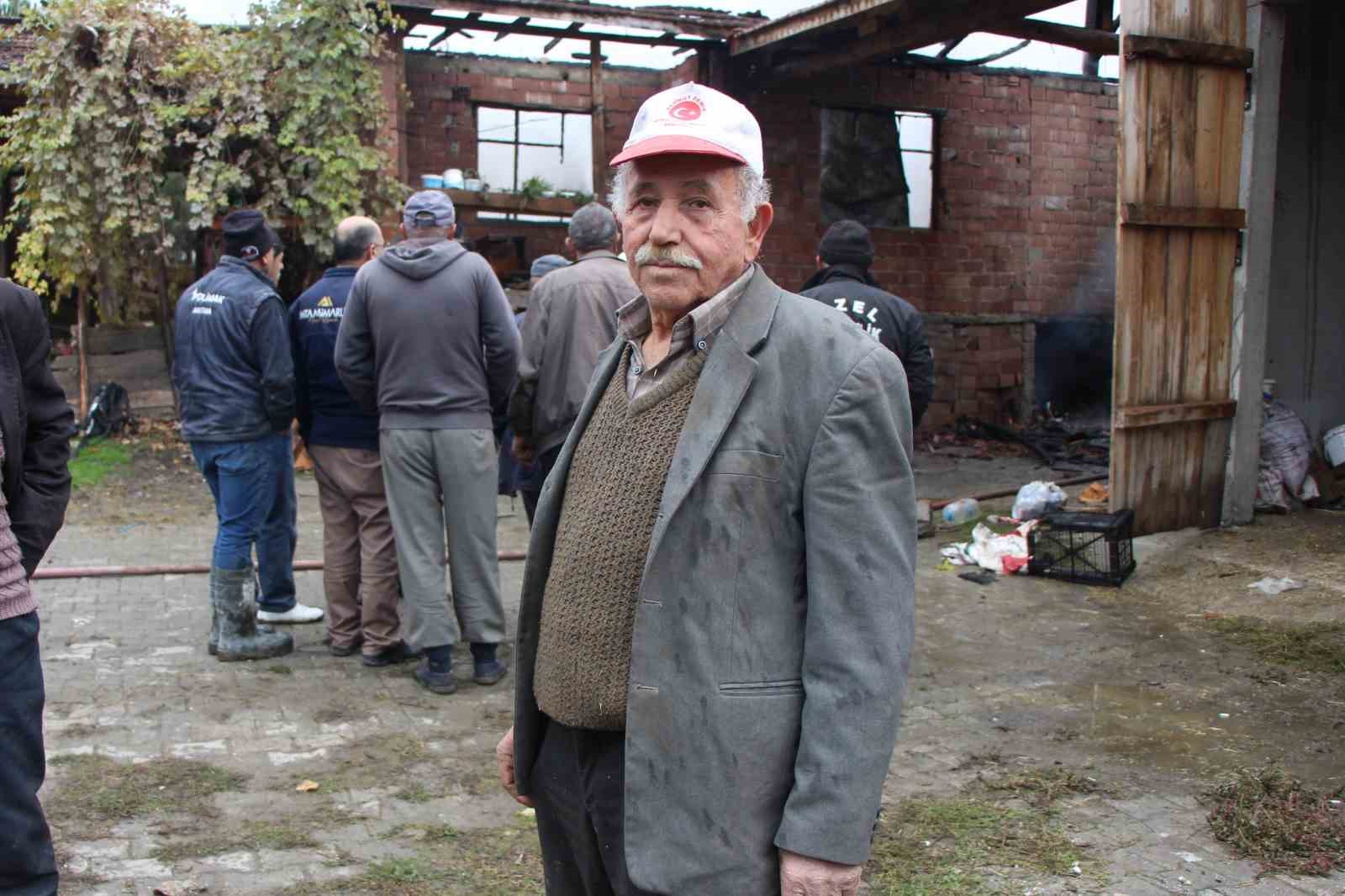 evi yanan yasli ciftcinin biriktirdigi paralar ve esyalari kule dondu 1