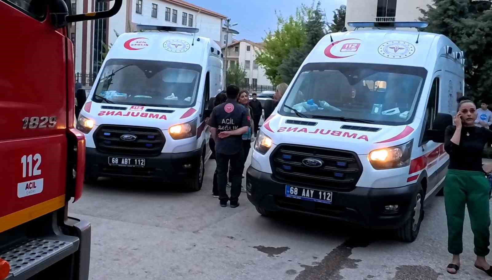 evinde cikan yangini sondurmek isterken yanarak can verdi 3 fuJpTHiZ
