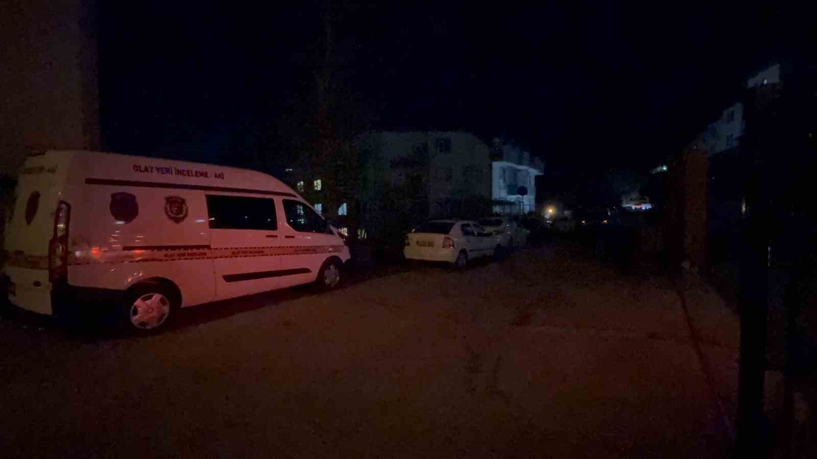 evinde olu bulunan sahis eski esi ve cocuklarina not birakmis 0 sv3jdjlV