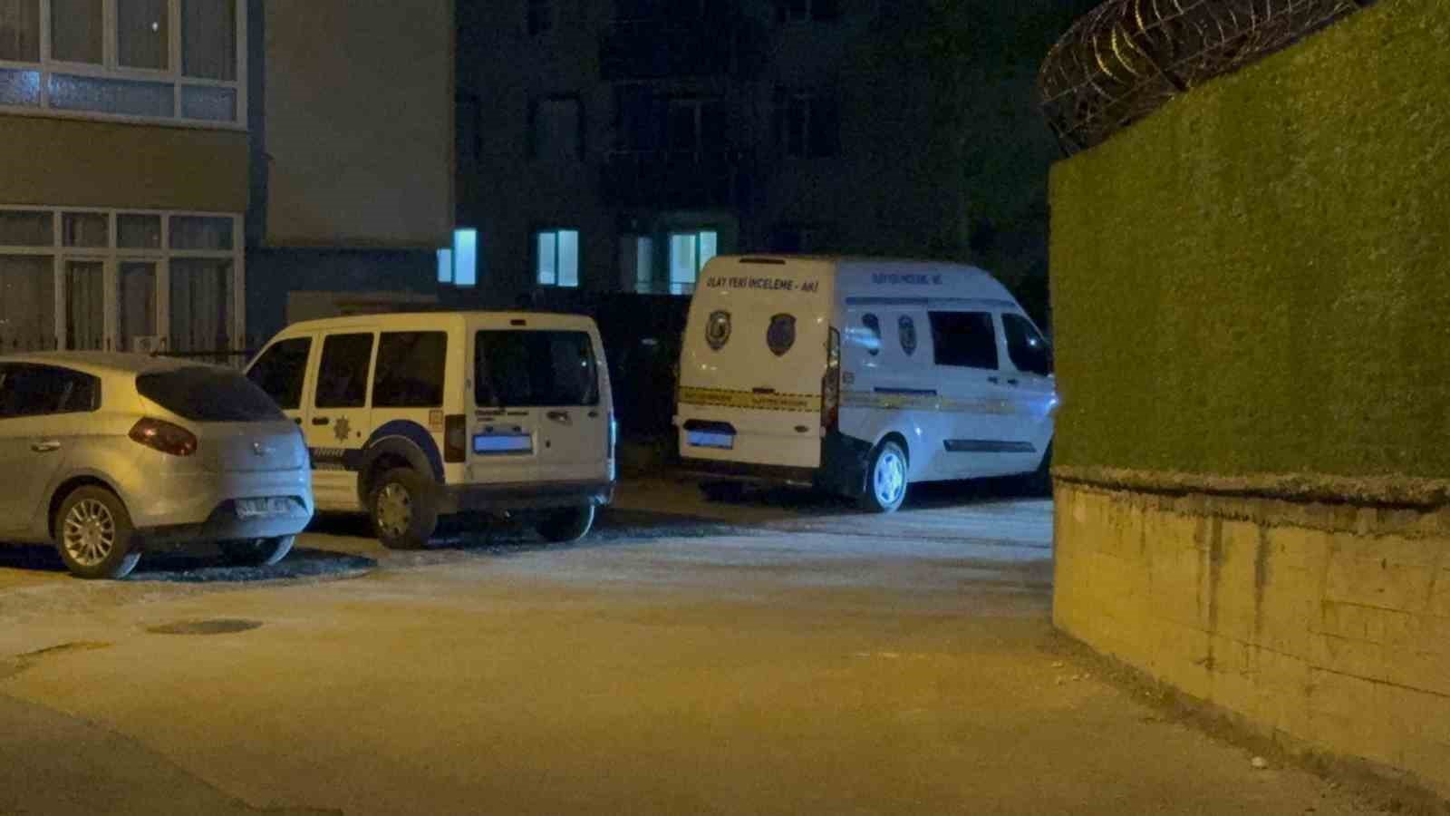 evinde olu bulunan sahis eski esi ve cocuklarina not birakmis 3 gRfKACHN