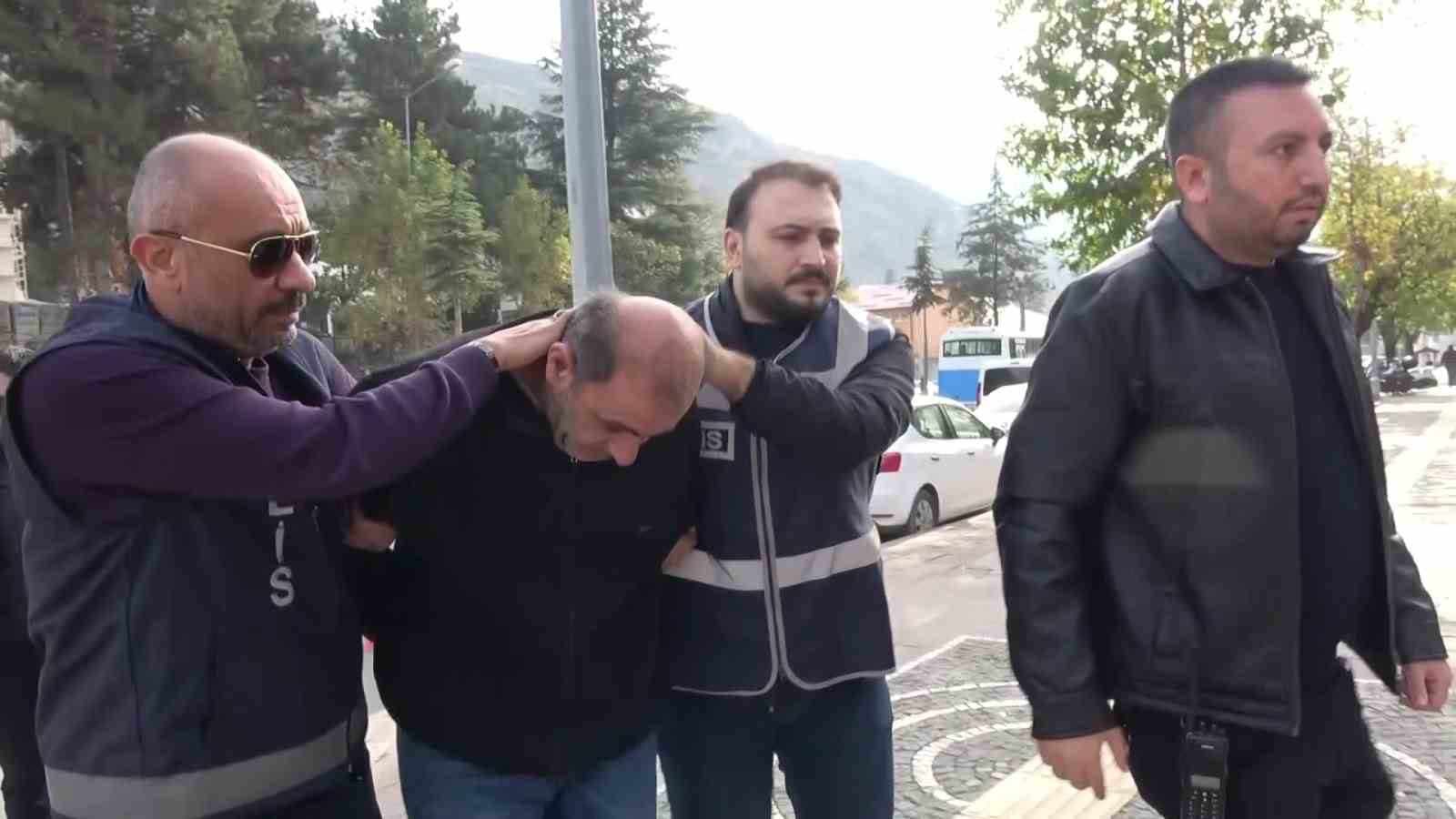 evinde olu bulunmustu cinayeti 8 ay sonra dna ornegi aydinlatti 1 wLBU5kmU