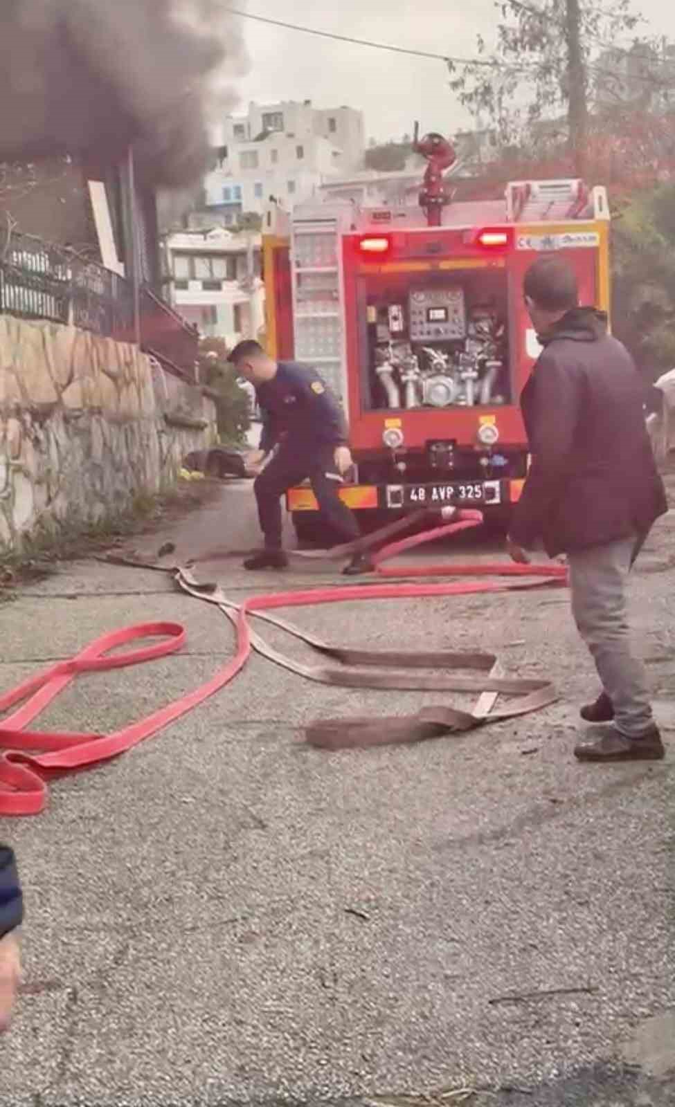 evini atese verdi 1 QYEVcSze