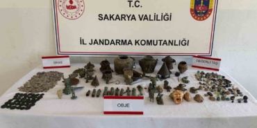 evini-kacak-muzeye-donusturen-sahis-yakalandi-L6ZUkaun.jpg