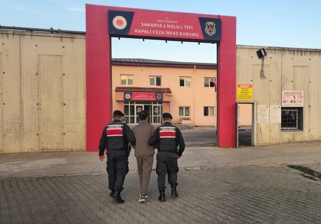 evini uyusturucu imalathanesine cevirmis 4 du5SHct7