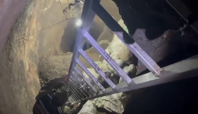 evinin bahcesinde define arayan sahis 40 metre derinlik ve 3 metre genislikte kuyu acti mP2nttHD