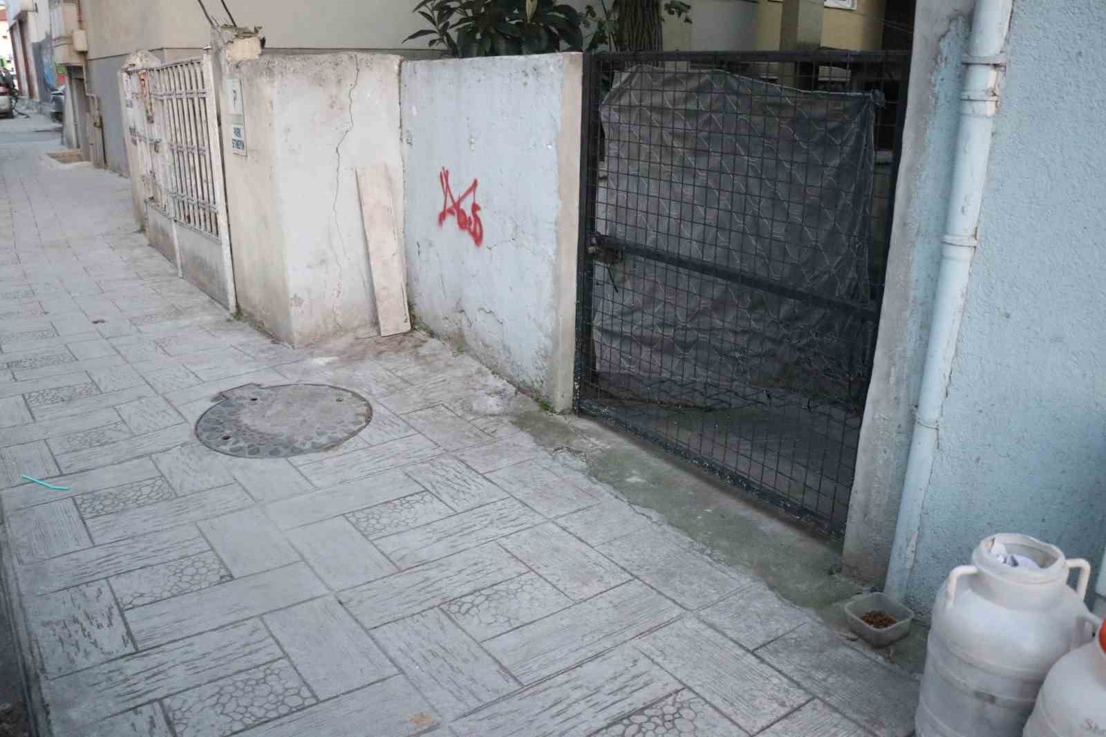 evladi gibi gordugu kopegi calindi saatler sonra polis ekiplerince bulundu 5 IDpAavPh
