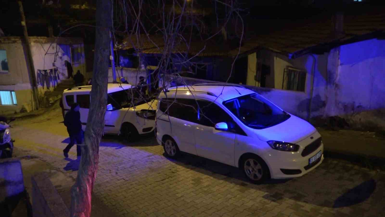 evladina ulasamayan anneden telefon gelince evde oldugu anlasildi 4 kn4GE6r2
